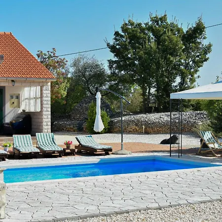 Mystic Woods Villa